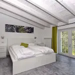 In Sul Garda 34645 Tremosine